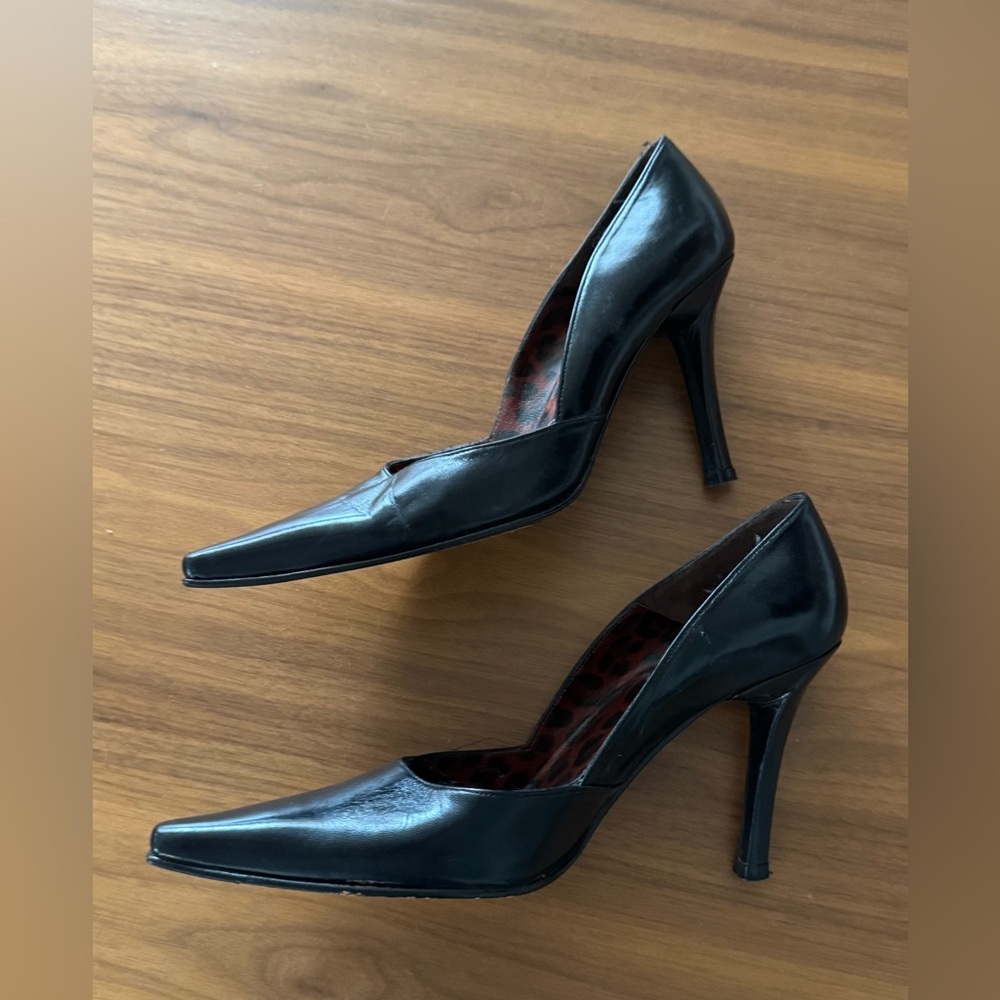 Stuart Weitzman Leather Pumps